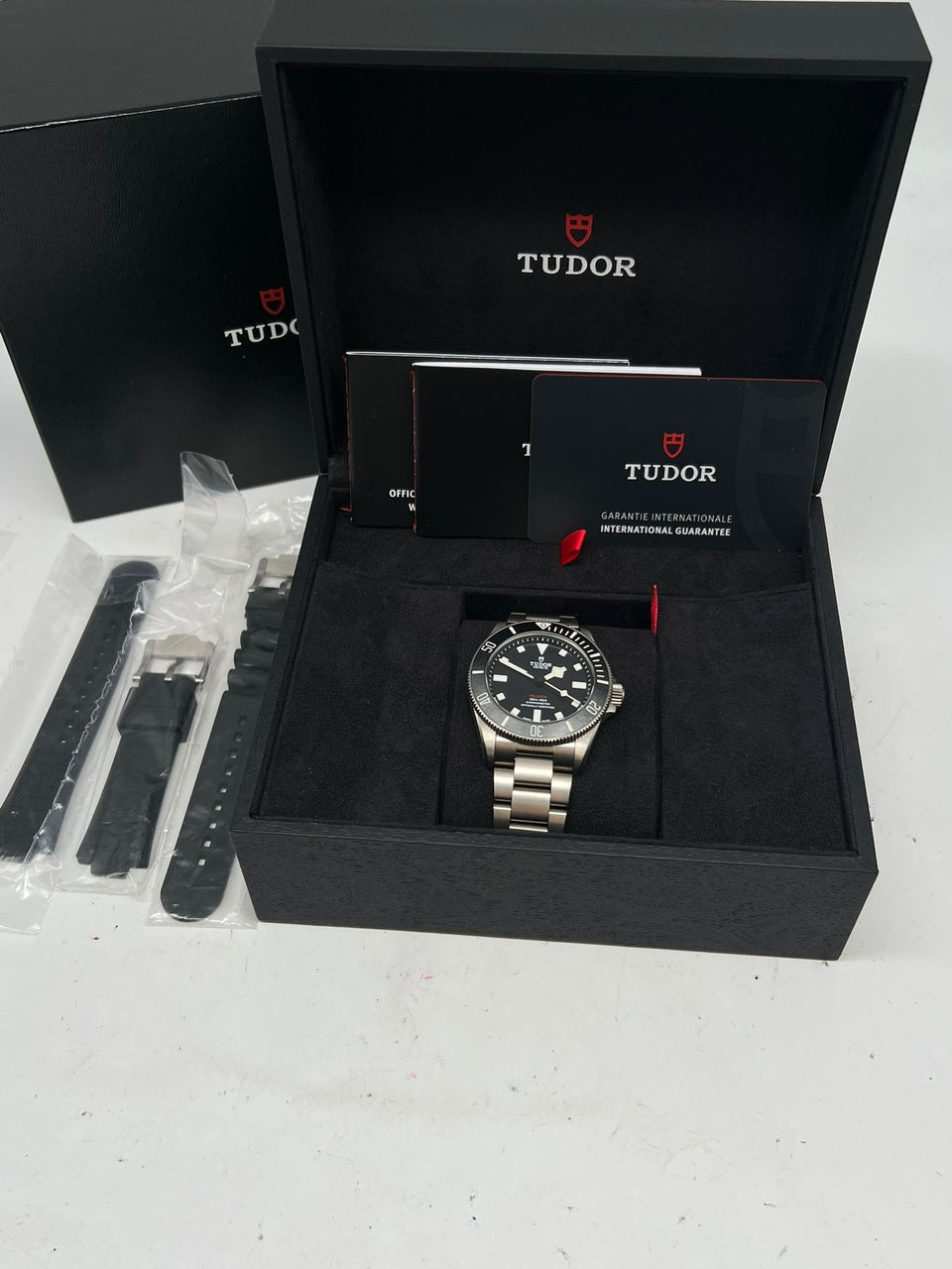 Tudor Pelagos 39mm Automatik Herrenuhr Titan 25407N - Papers and documentation