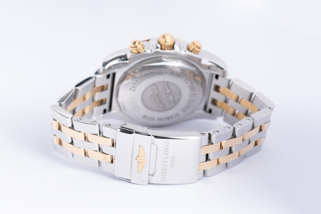 Breitling Chronomat 44 Stahl/Gold Automatik Herrenuhr  CB0110 - Detailansicht 7