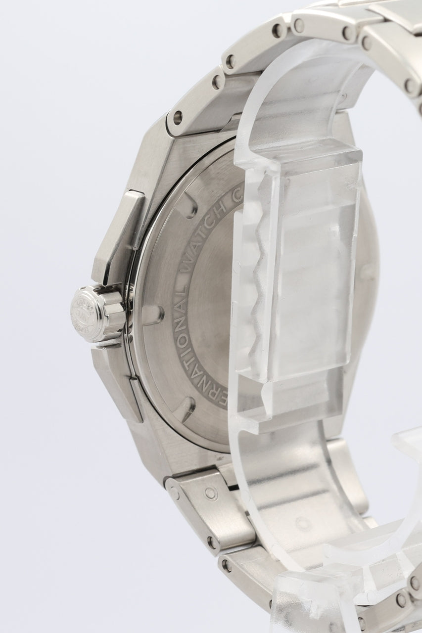 IWC Ingenieur 40mm Automatik Herrenuhr  IW323902 - Detailansicht 4