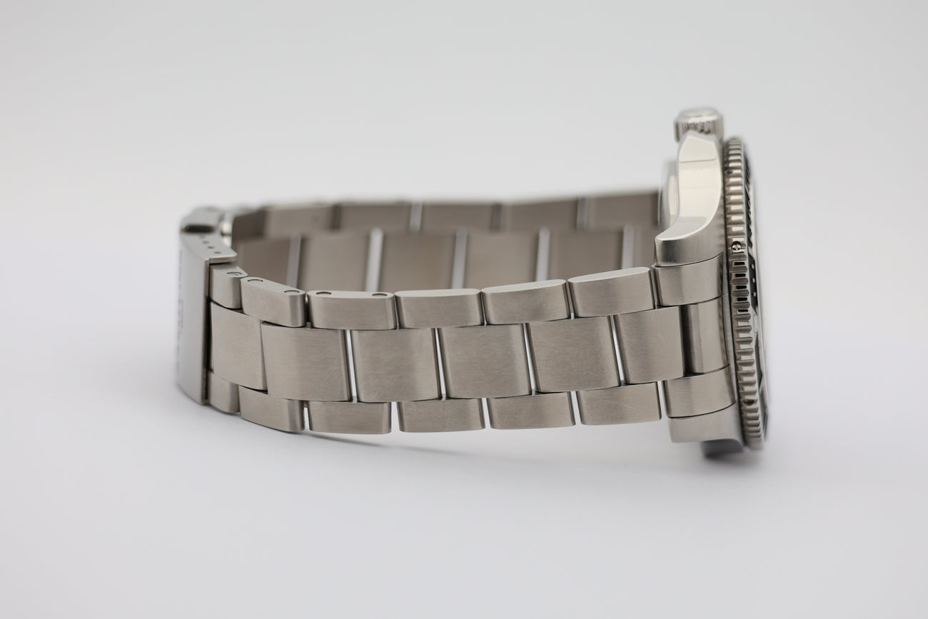 Breitling Superocean 42mm Automatik Herrenuhr A17366 - Detail view 4