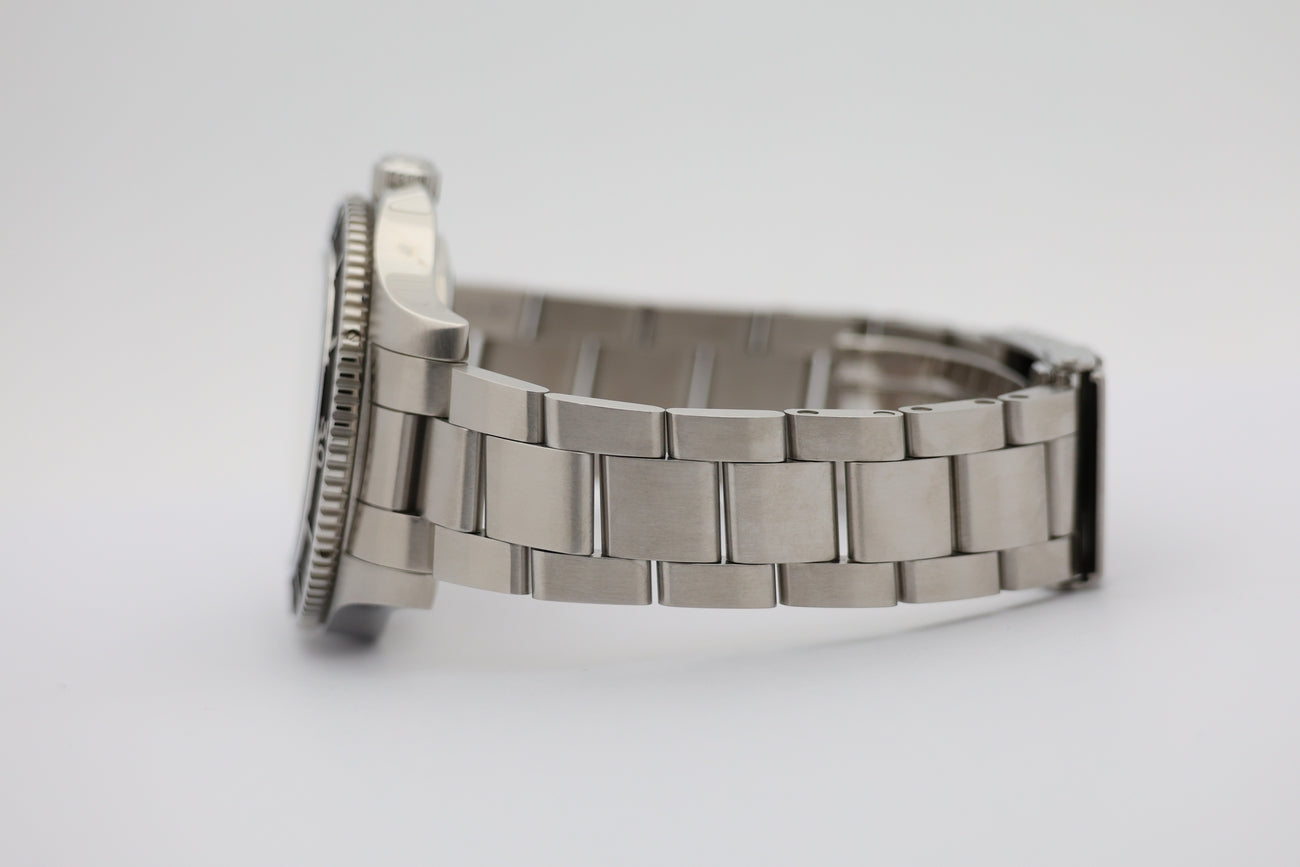 Breitling Superocean 42mm Automatik Herrenuhr A17366 - Detail view 3