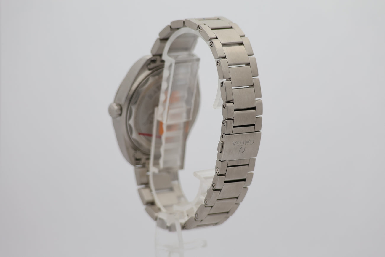 Omega Seamaster Railmaster 40mm Automatik NEU 22010402006001 - Detailansicht 2