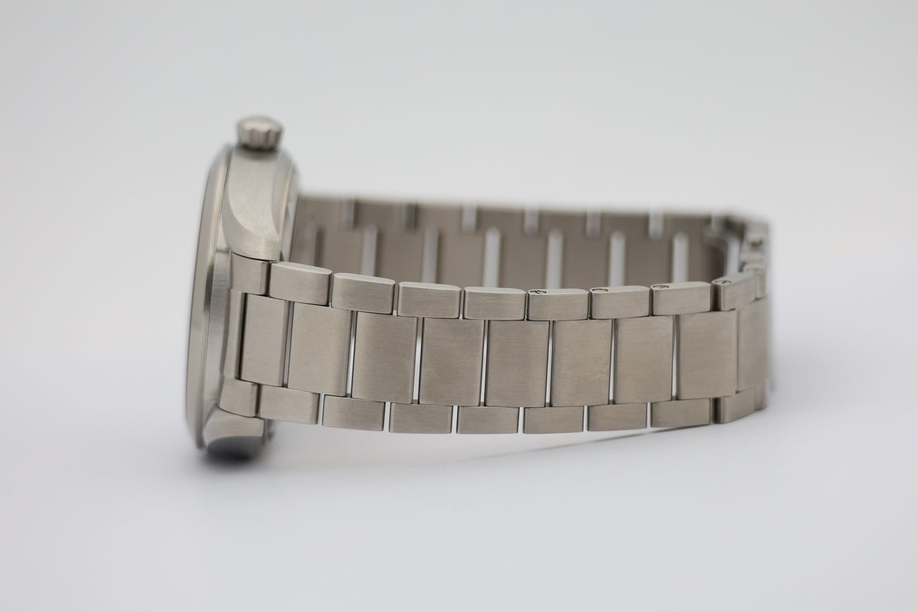 Omega Seamaster Railmaster 40mm Automatik NEU 22010402006001 - Detailansicht 3