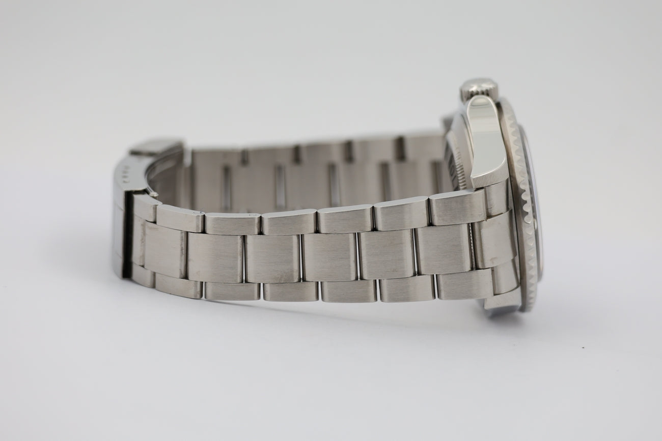 Rolex Sea-Dweller 4000 40mm Automatik Herrenuhr 16600 - Detail view 4