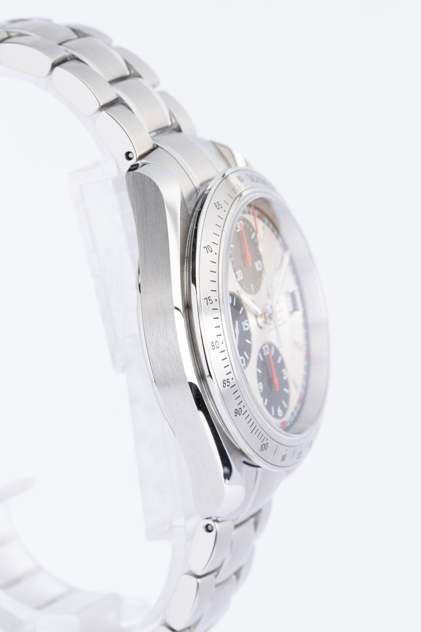 Omega Speedmaster Date Panda 40mm Automatik 32113100 - Detailansicht 2