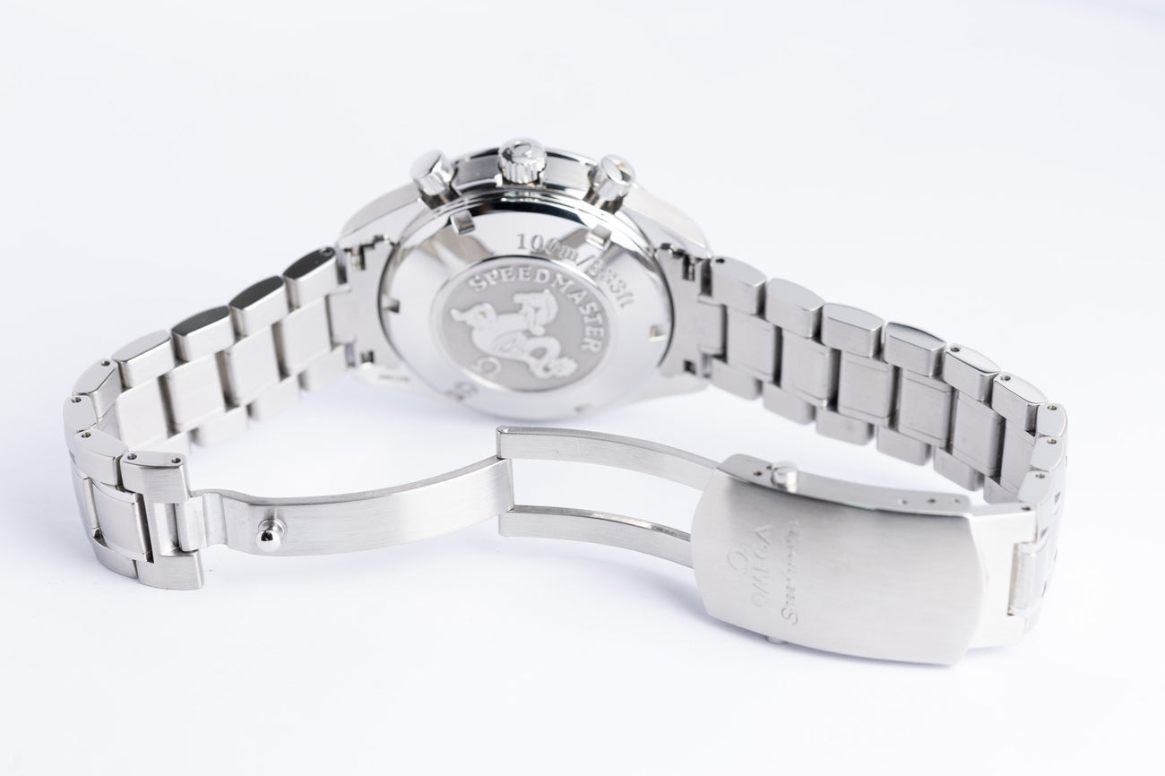 Omega Speedmaster Date Panda 40mm Automatik 32113100 - Detailansicht 8