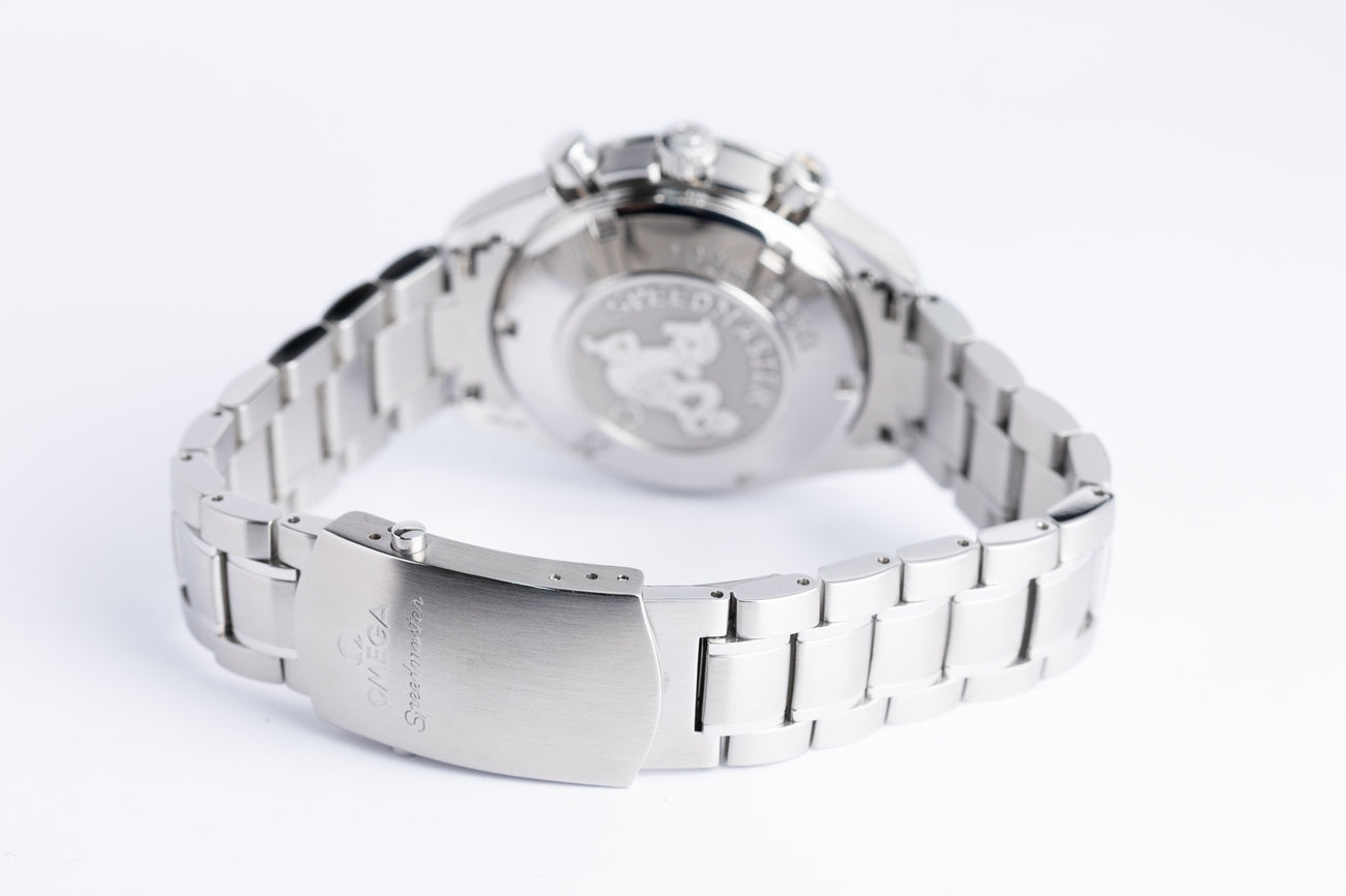 Omega Speedmaster Date Panda 40mm Automatik 32113100 - Detailansicht 7