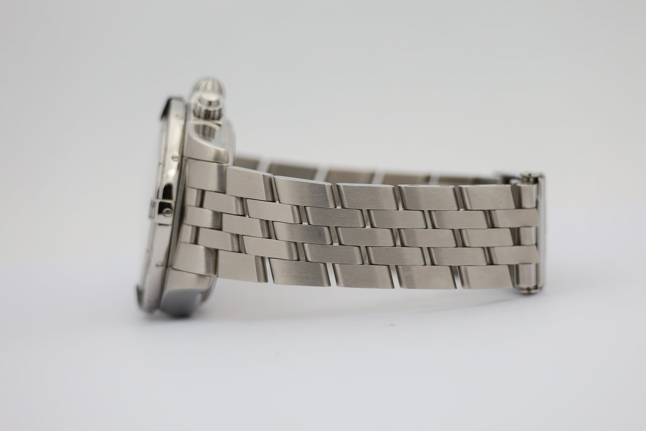 Breitling Chronomat Blackbird 42mm Automatik  A144360 - Detailansicht 3