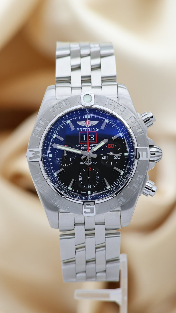 Breitling Chronomat Blackbird 42mm Automatik  A144360 - Thumbnail