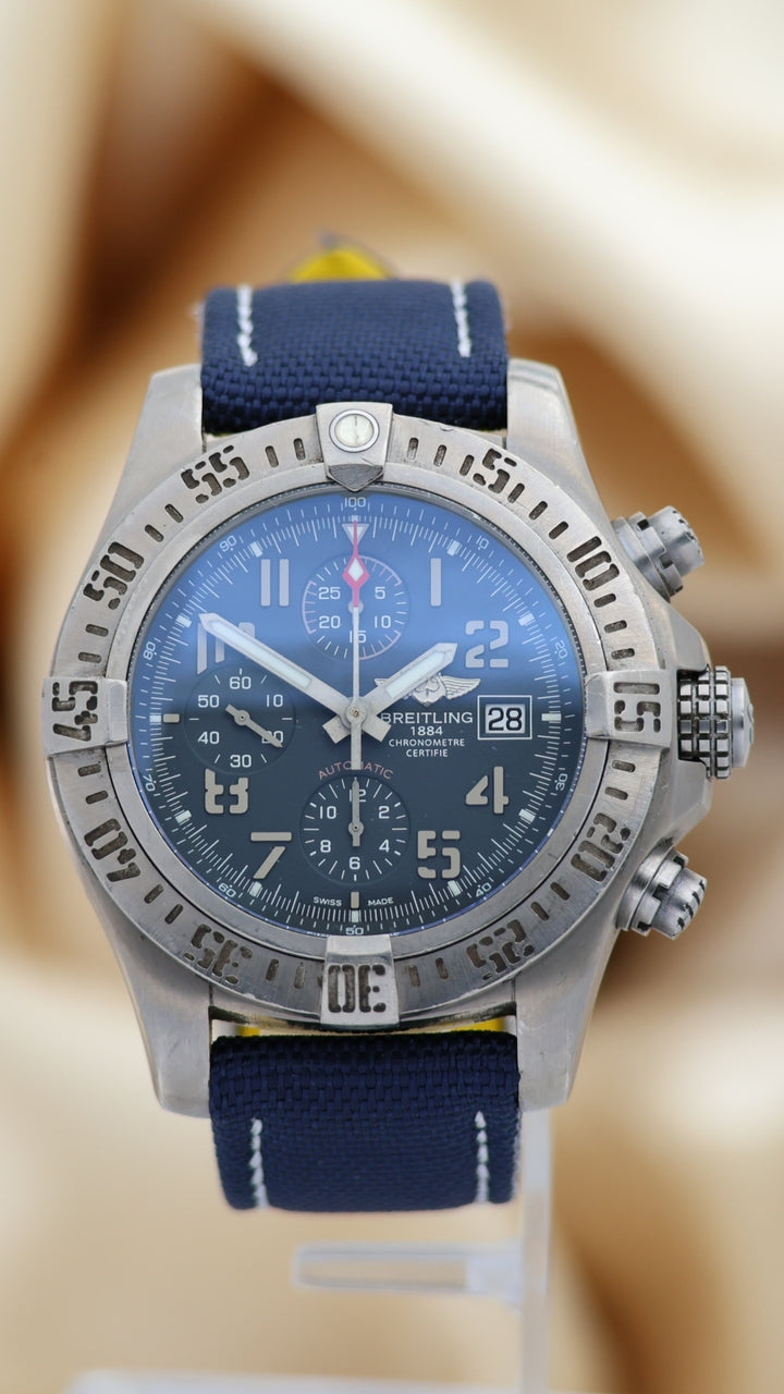 Breitling Avenger Chronograph Titan Automatik E13383 - Thumbnail