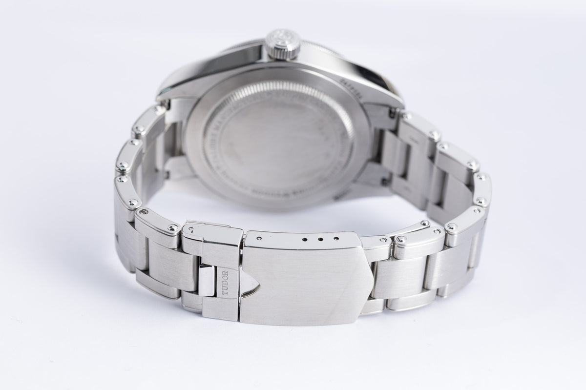 Tudor Black Bay 58 39mm 79030N - Detailansicht 8