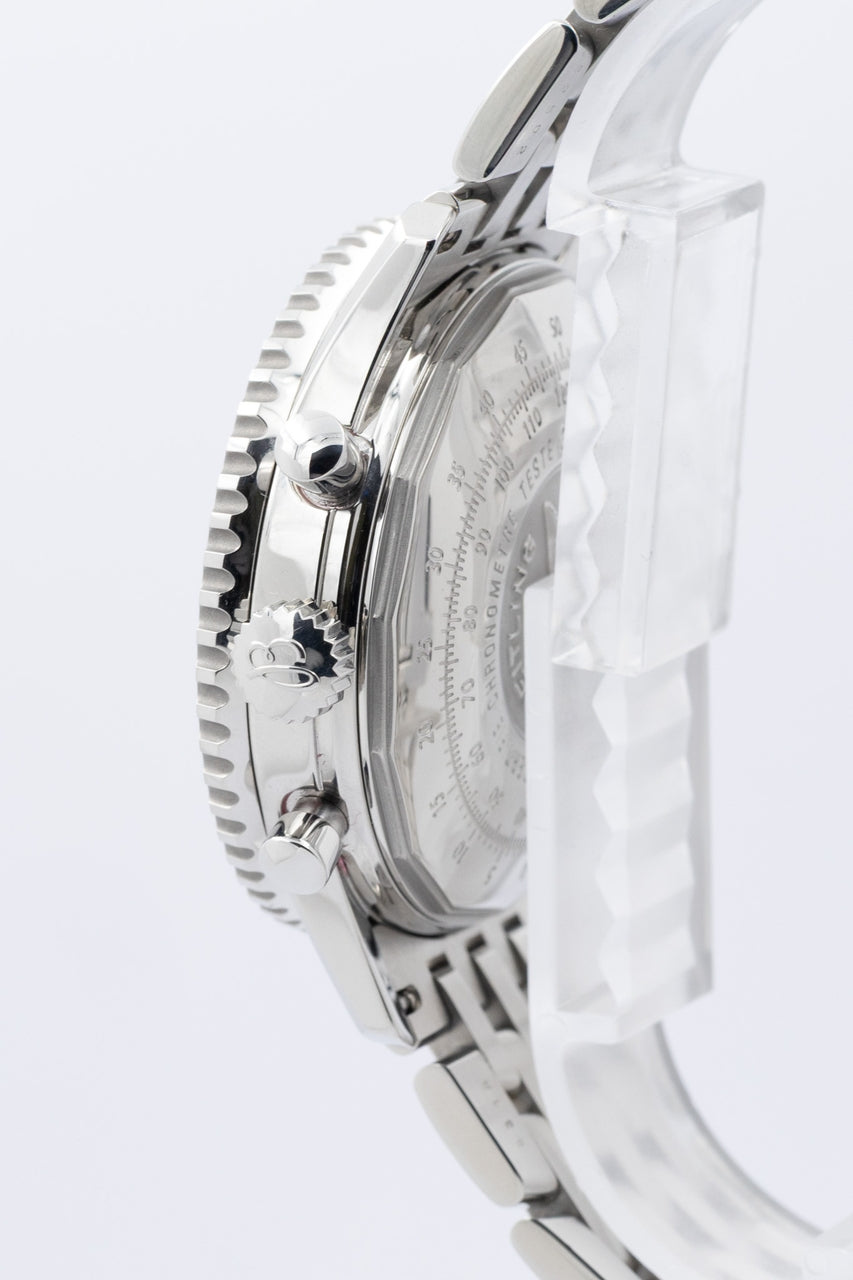 Breitling Navitimer 42mm Automatik Herrenuhr A23322 - Detailansicht 3