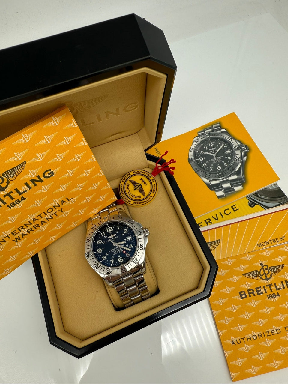 Breitling Superocean Steelfish Automatik  A17360 - Papiere und oder Lieferumfang