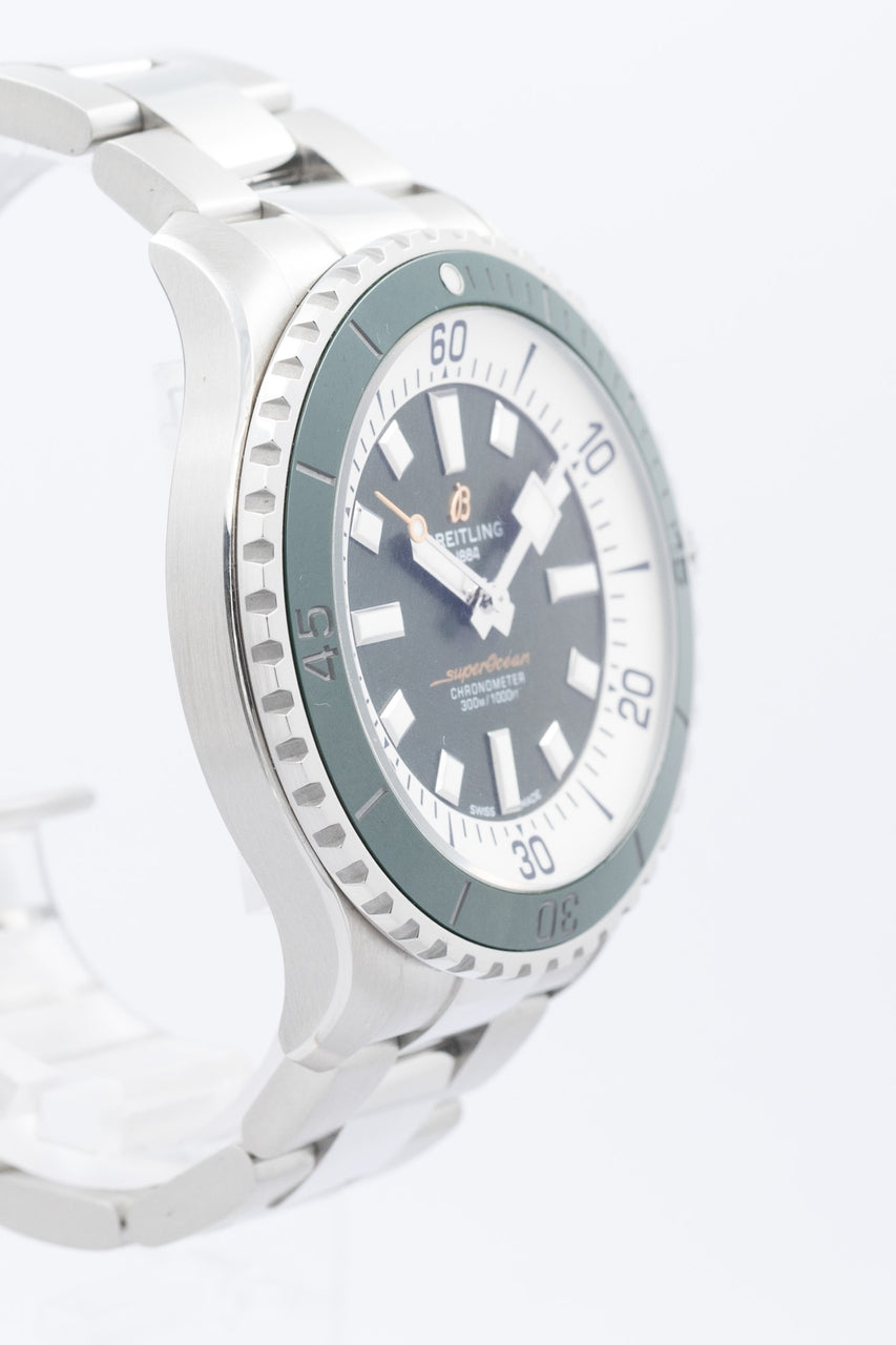 Breitling Superocean 44mm Automatik Herrenuhr  A17376 - Detailansicht 2