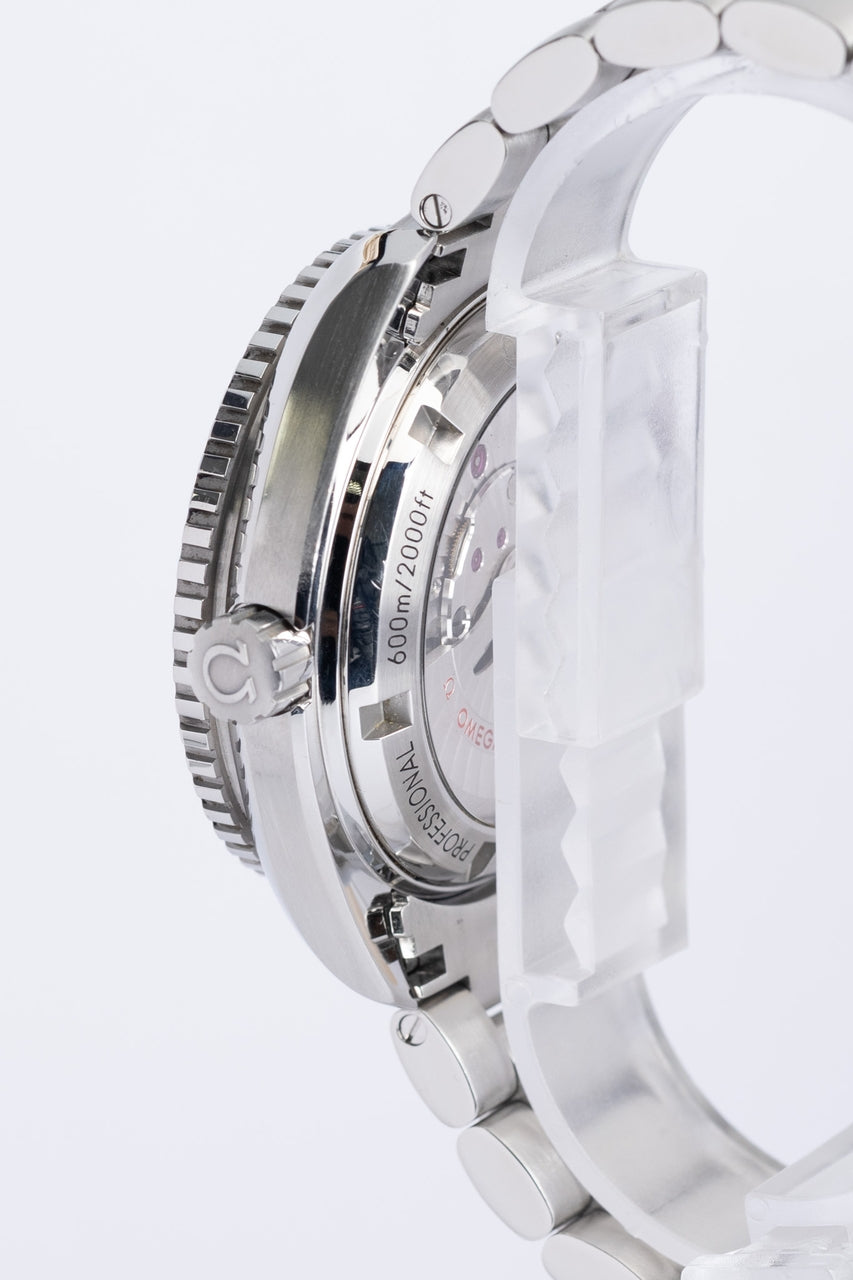 Omega Seamaster Planet Ocean 42mm Automatik Herrenuhr 23230422101002 - Detailansicht 3