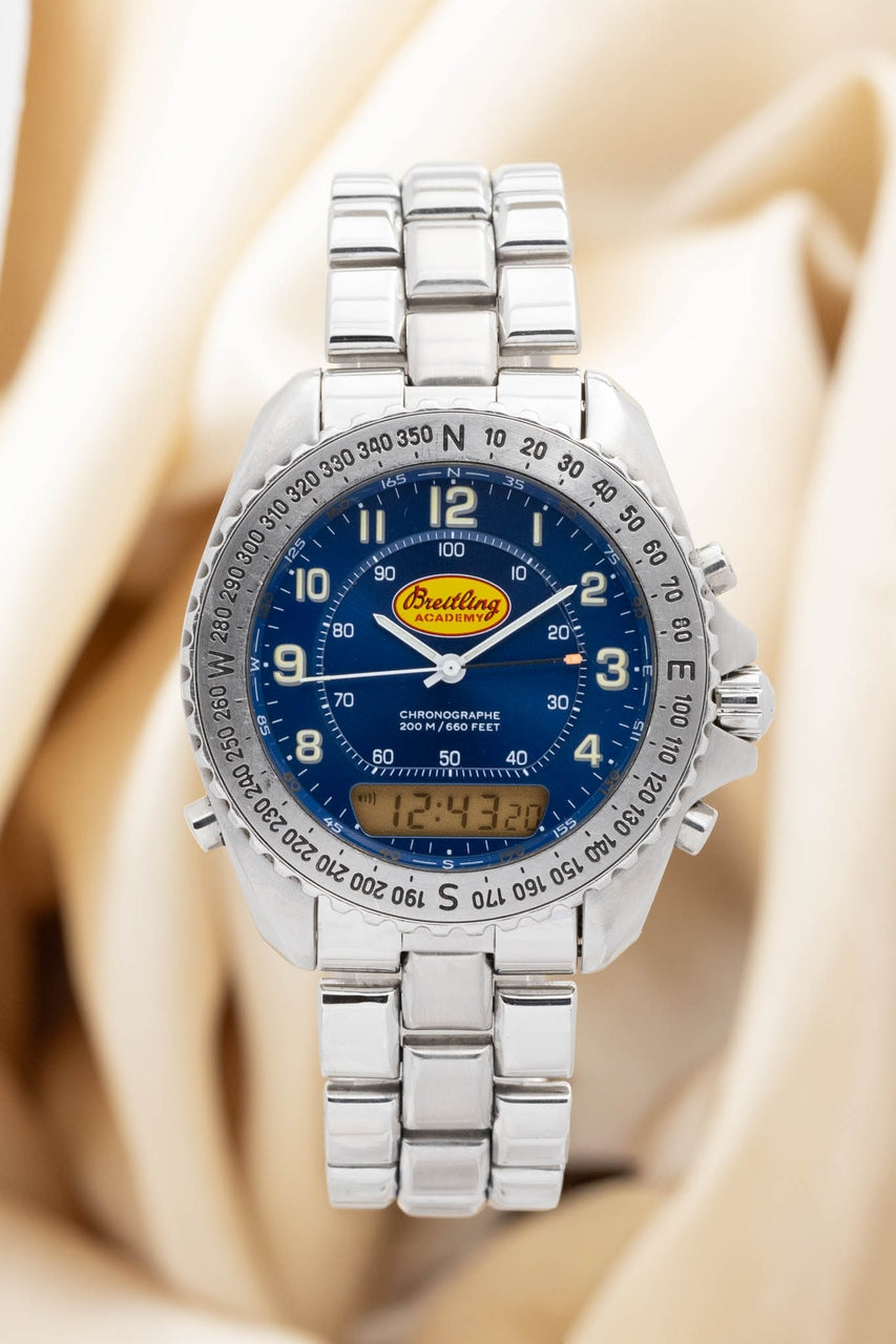 Breitling Navitimer Pluton Herrenuhr 42mm Quarz A51038 - Thumbnail