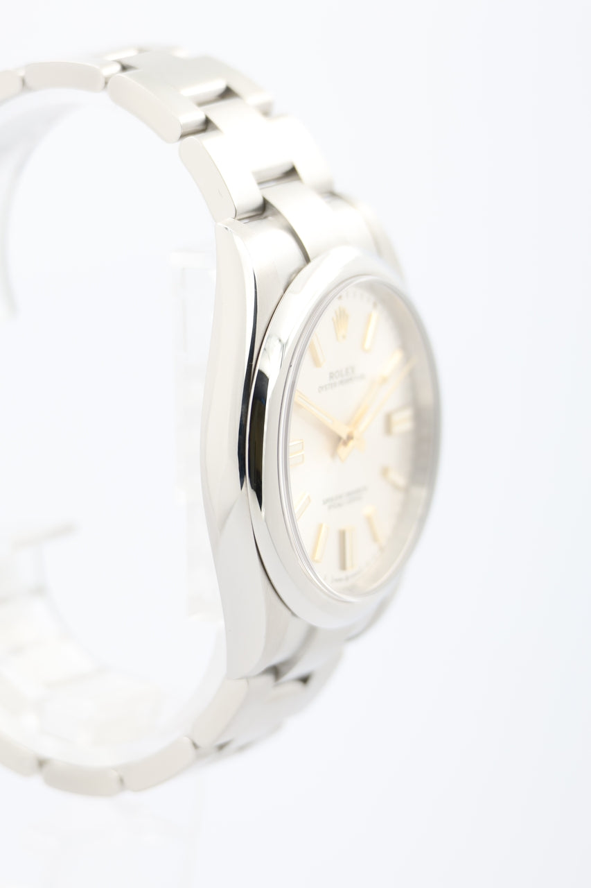 Rolex Oyster Perpetual 41mm Herrenuhr 124300 - Detailansicht 2
