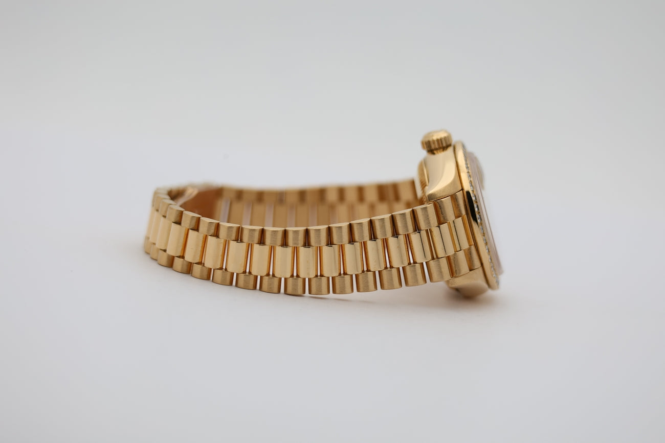 Rolex Lady Datejust 26 Factory Diamond Dial LC100 69138 - Detailansicht 4