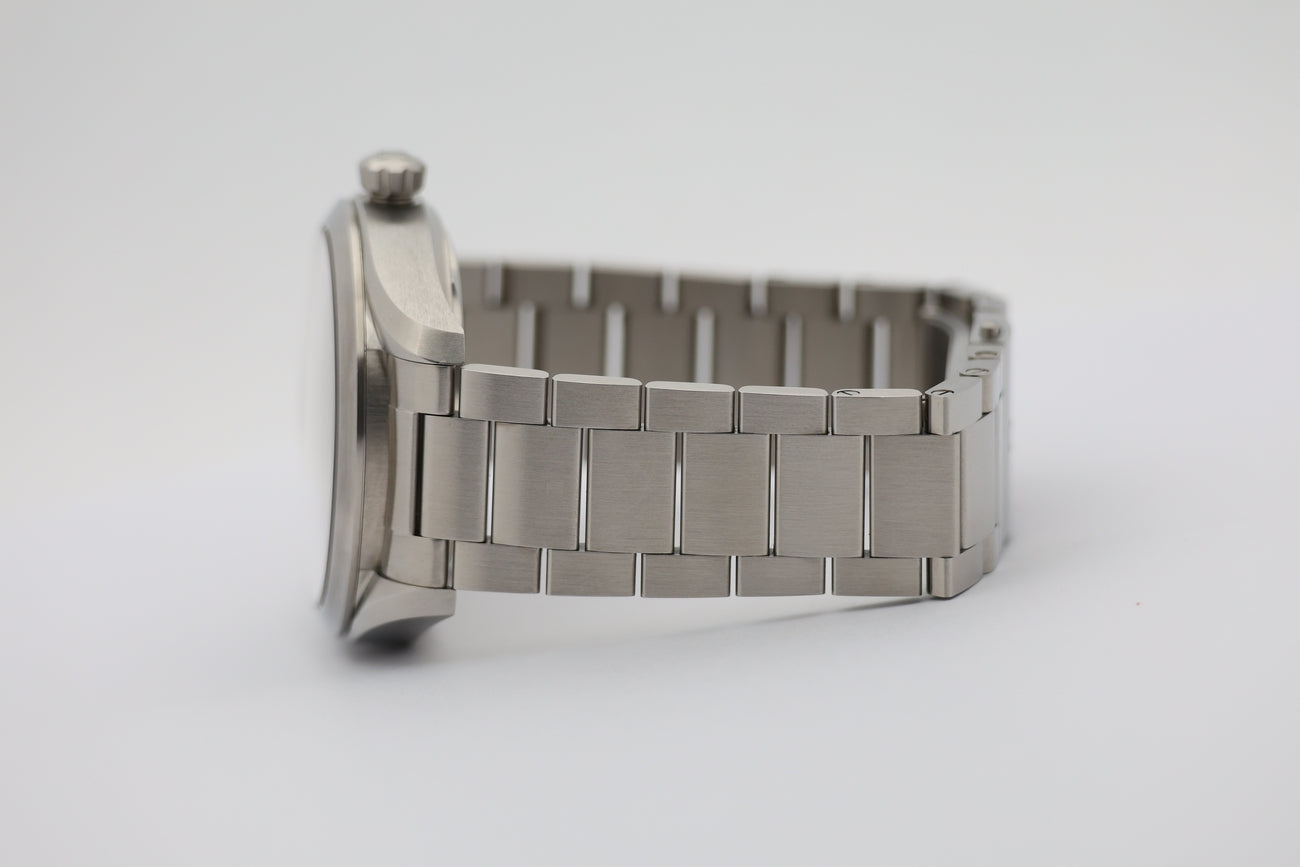 Omega Seamaster Railmaster 40mm Automatik 22010402003001 - Detail view 3