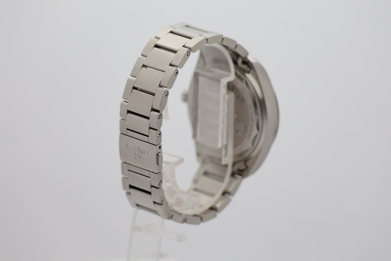 Omega Seamaster Railmaster 40mm Automatik 22010402003001 - Detail view 1