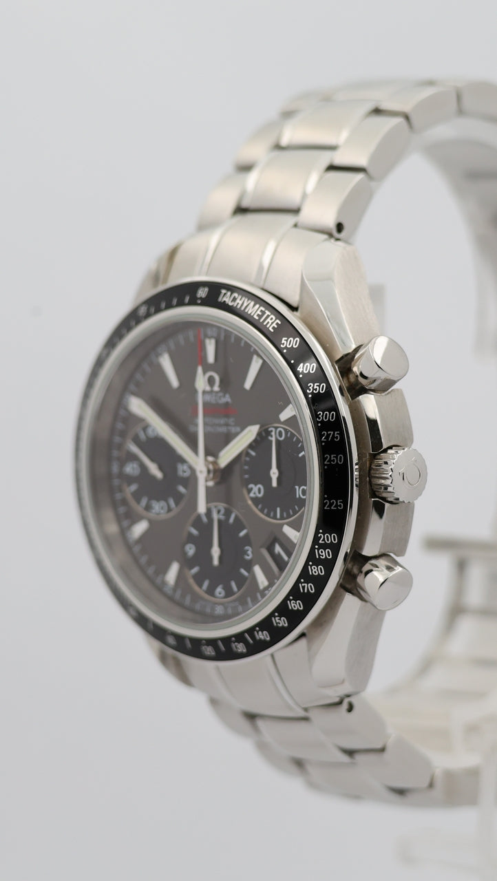 Omega Speedmaster Date Automatik 40 32330404006001 - Detailansicht 7