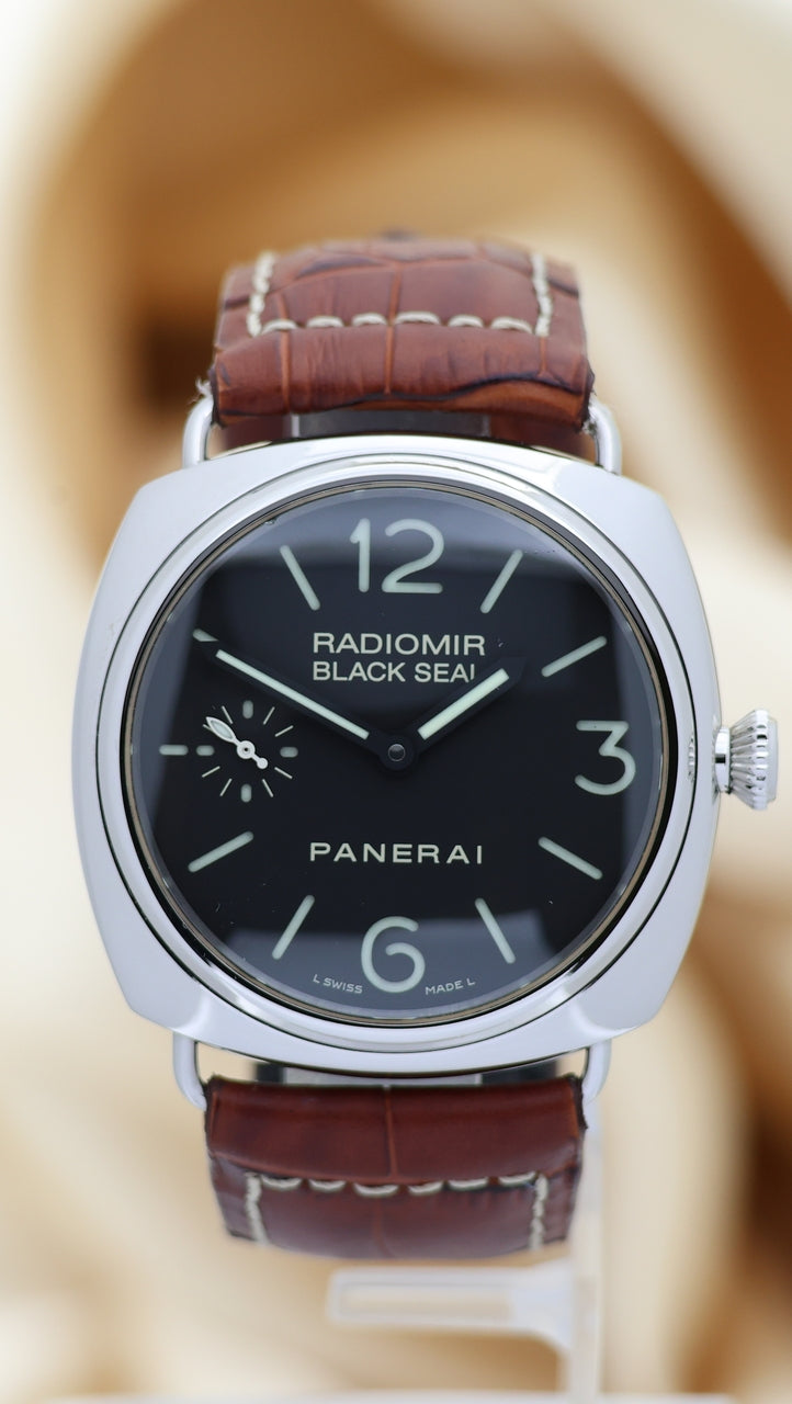 Panerai Radiomir Black Seal 45mm Handaufzug PAM00183 - Thumbnail