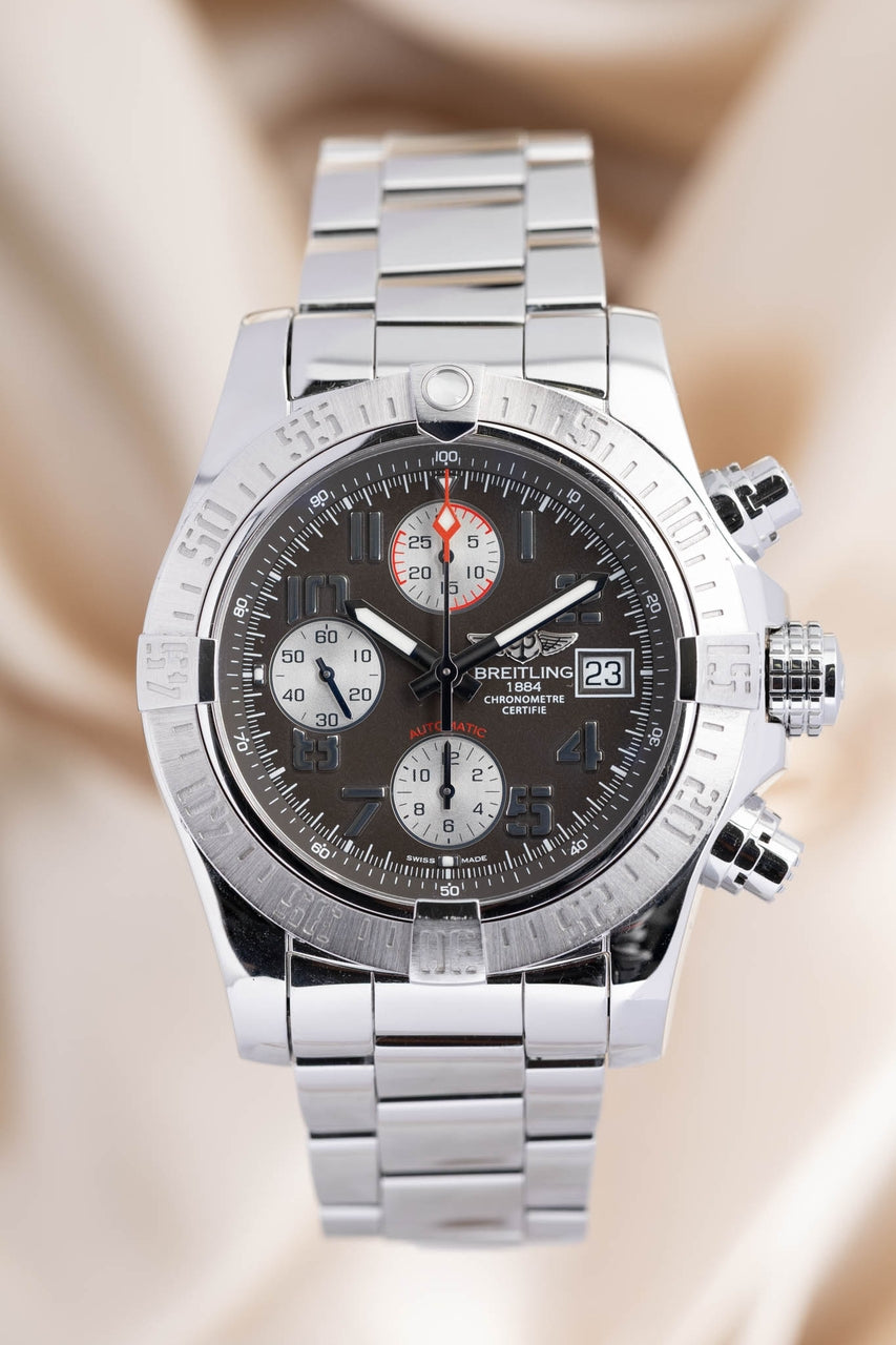 Breitling Avenger II 43mm Automatik A1338111 - Thumbnail