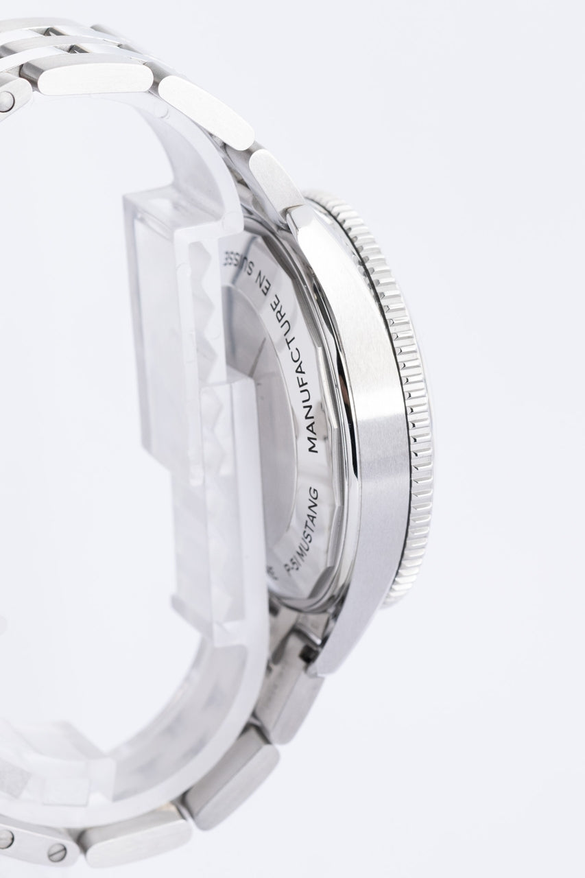 Breitling Classic Avi Chronograph Automatik 42mm A23380 - Detailansicht 6