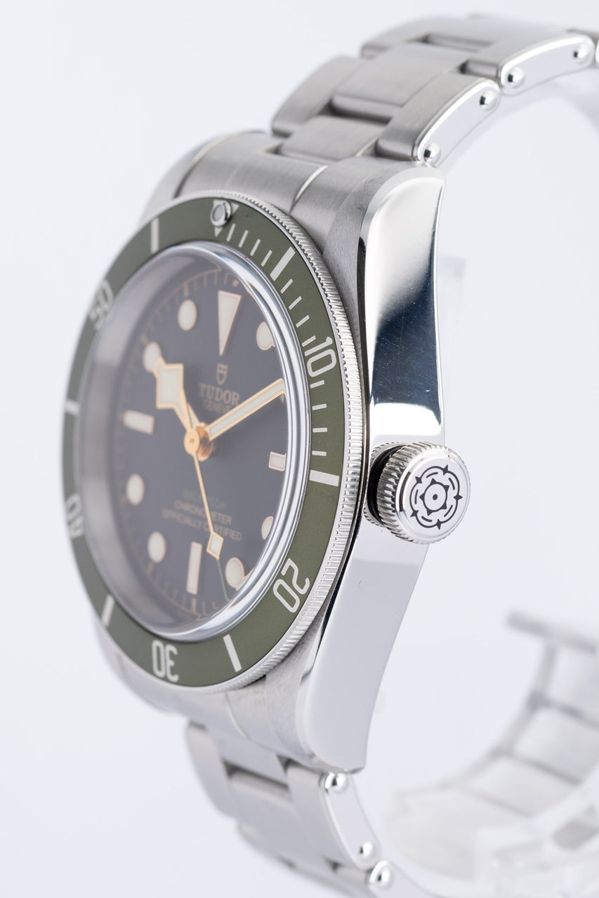 Tudor Black Bay Harrods 79230G - Detailansicht 2