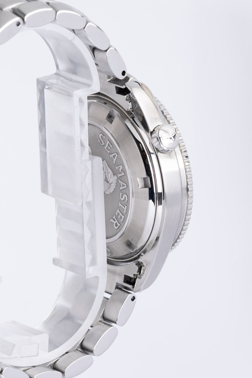 Omega Seamaster Planet Ocean 42mm Automatik Herrenuhr 22095000 - Detailansicht 4