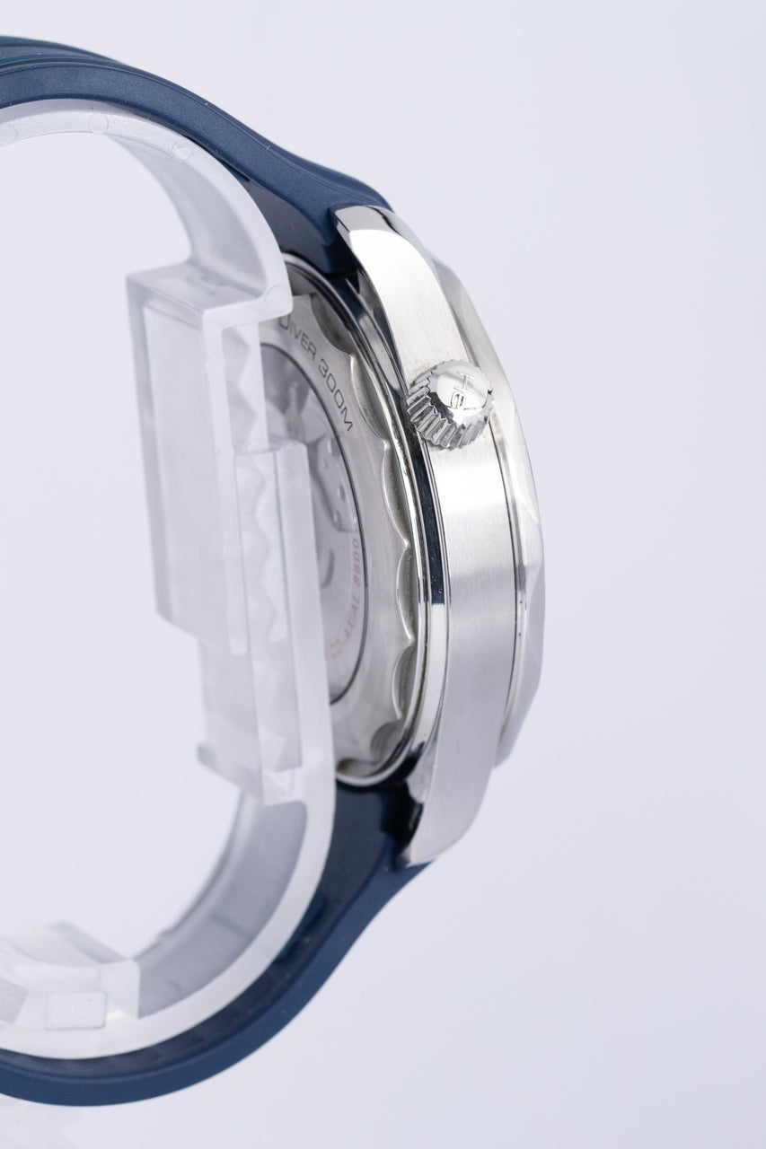 Omega Seamaster Diver 300M Automatik Blau  21030422003001 - Detailansicht 3