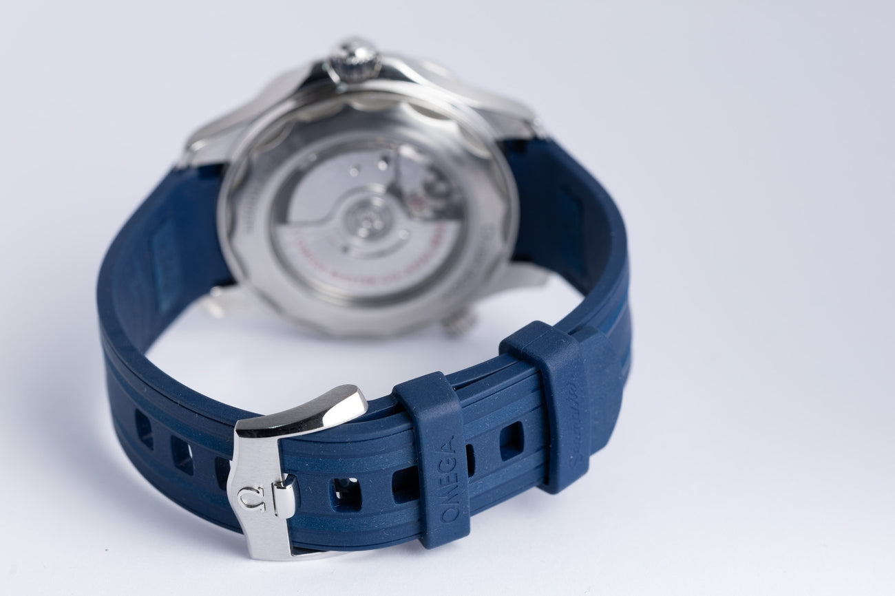 Omega Seamaster Diver 300M Automatik Blau  21030422003001 - Detailansicht 7