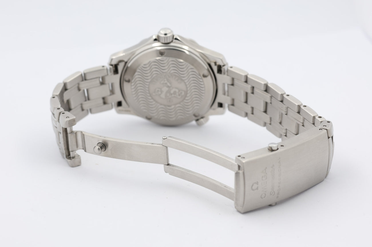 Omega Seamaster 36mm 25618000 - Detailansicht 8