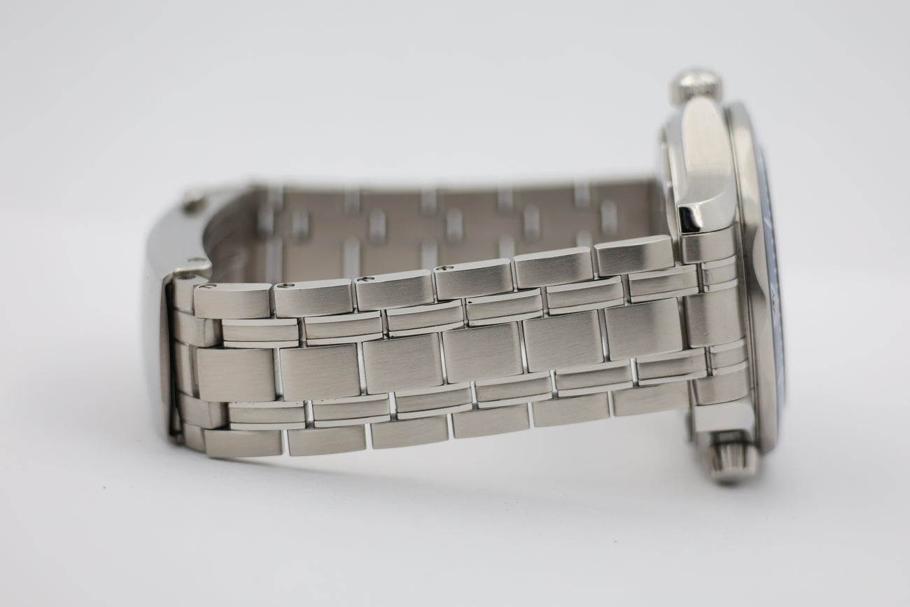Omega Seamaster Diver 300 M Automatik Herrenuhr Stahl 42mm 21030422003001 - Detailansicht 4