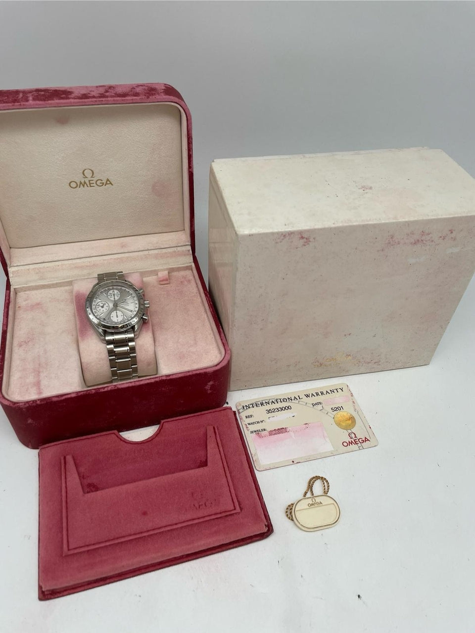 Omega   Speedmaster Day-Date Automatik Herrenuhr Stahl 39mm 35233000 - Papiere und oder Lieferumfang