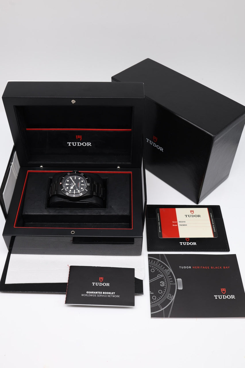 Tudor Black Bay Heritage Dark 41mm Automatik 79230DK - Papiere und oder Lieferumfang