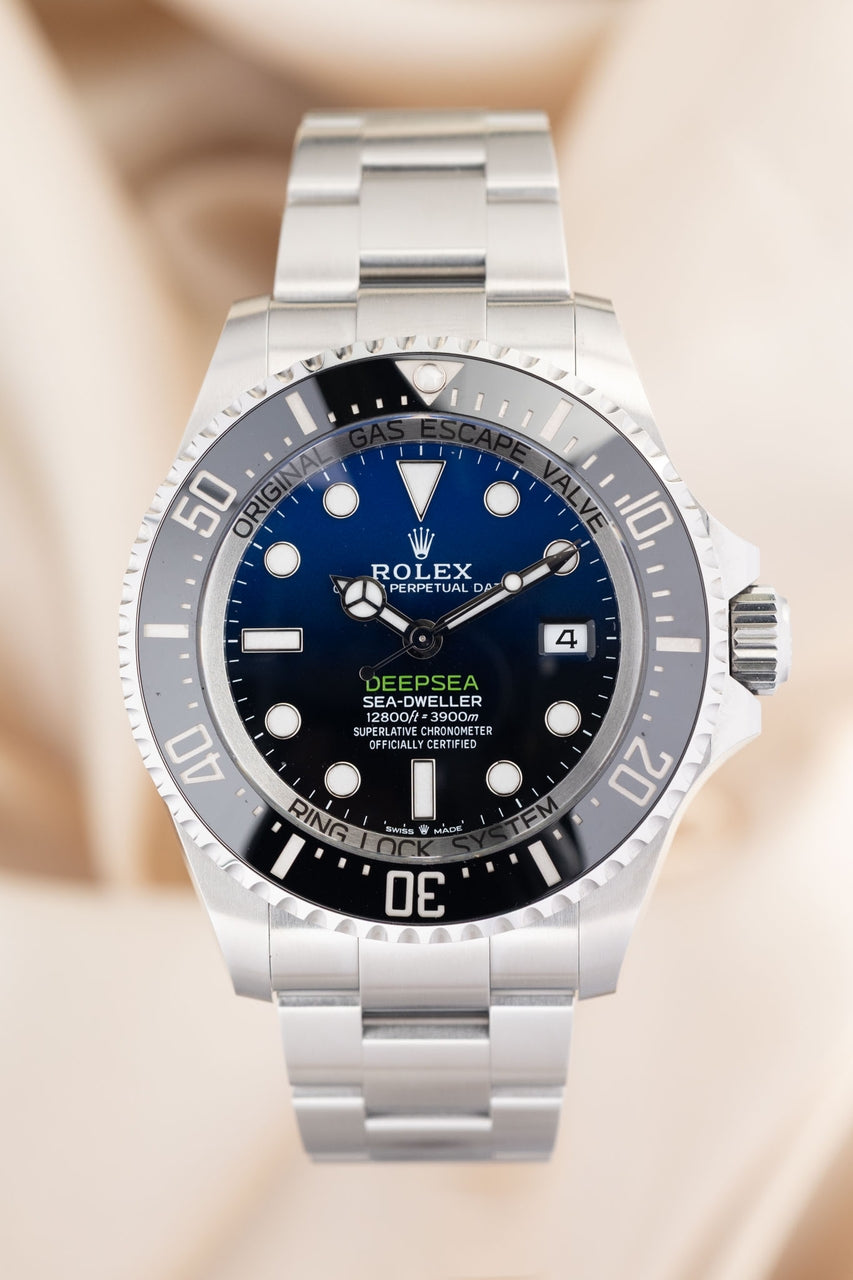 Rolex  Sea-Dweller Deepsea 44mm "James Cameron" Automatik  136660 - Thumbnail