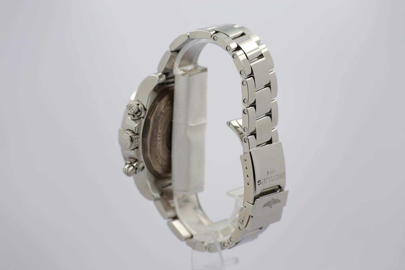 Breitling Avenger II 43mm Automatik  A13381 - Detailansicht 2