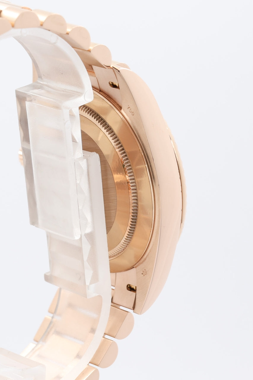 Rolex Day-Date 40 Roségold Baguette Chocolate Dial 228235 - Detailansicht 3