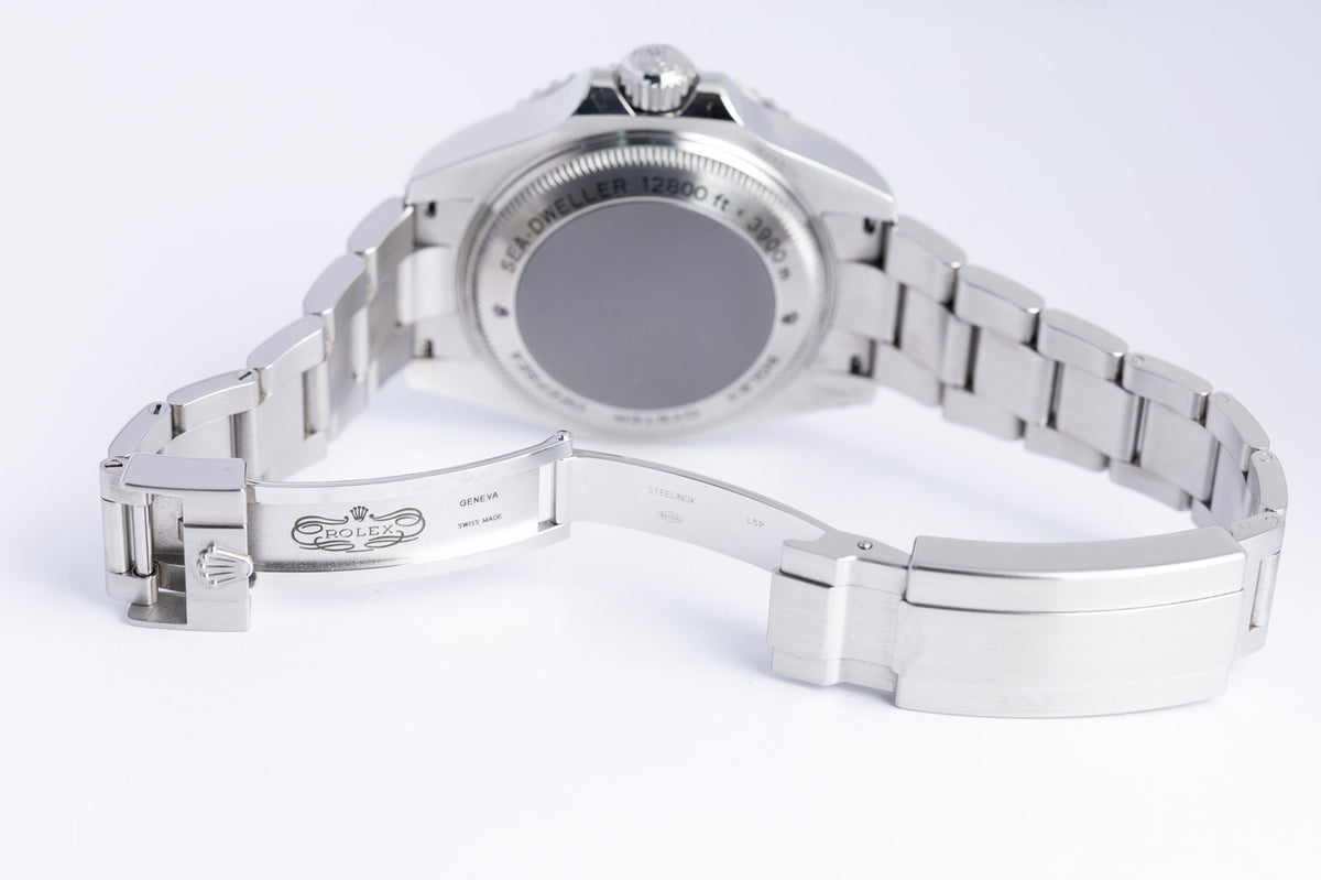 Rolex Sea-Dweller Deepsea 44mm Automatik Herrenuhr 116660 - Detailansicht 8
