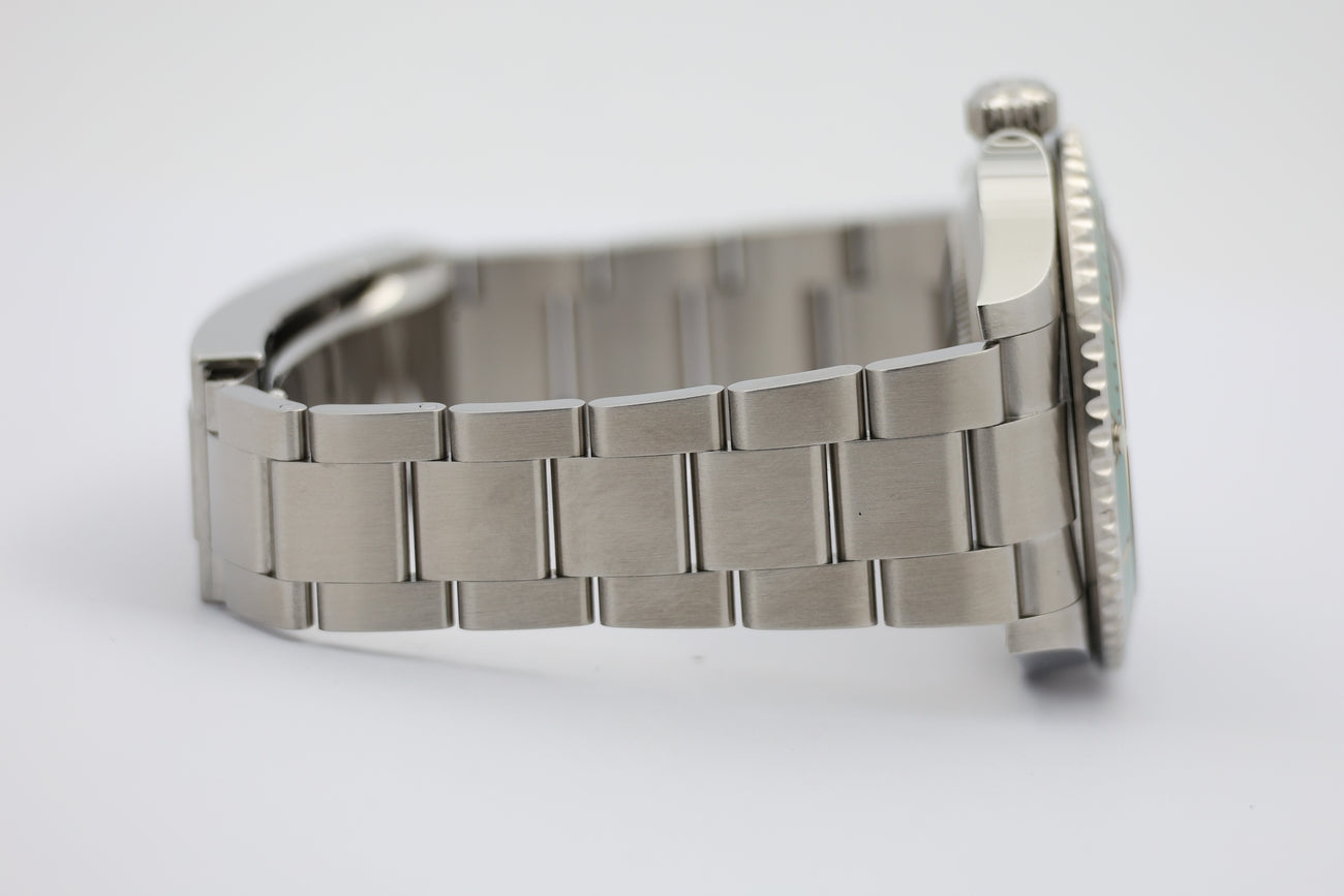 Rolex Submariner Date "Starbucks" Automatik Herrenuhr Stahl 41mm 126610LN - Detailansicht 4