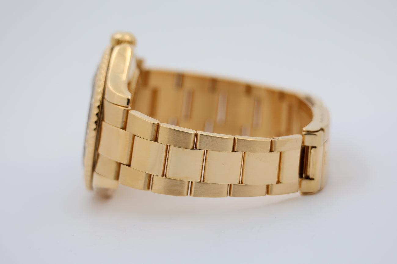 Rolex Yacht-Master 40 Herrenuhr 18K Gelbgold Automatik 16628 - Detail view 3