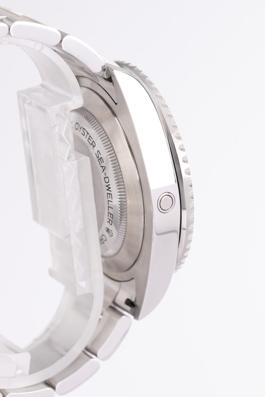 Rolex  Sea-Dweller 43mm Automatik Herrenuhr 126600 - Detailansicht 4