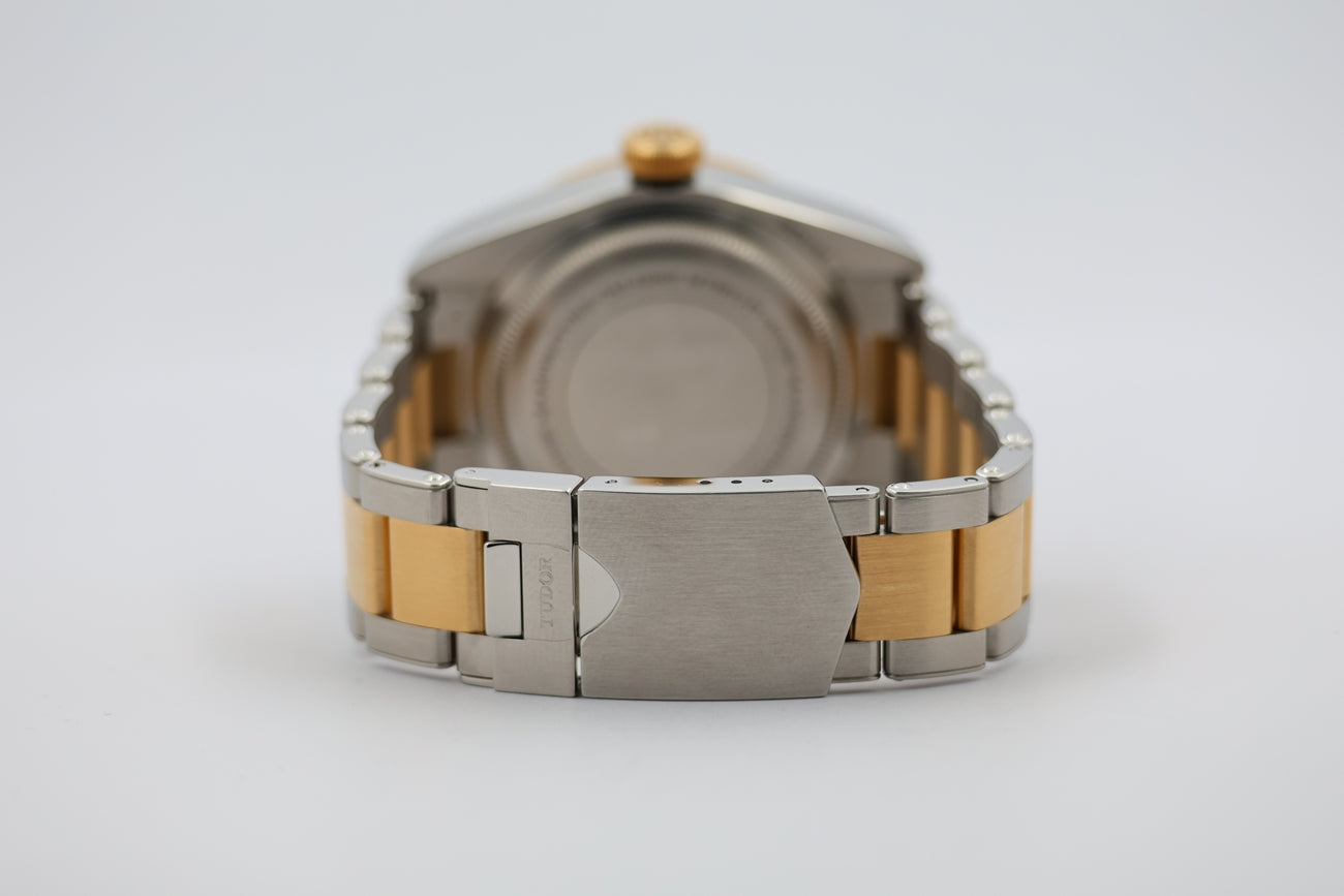 Tudor Black Bay Stahl/Gold Automatik Herrenuhr 79733N - Detailansicht 5
