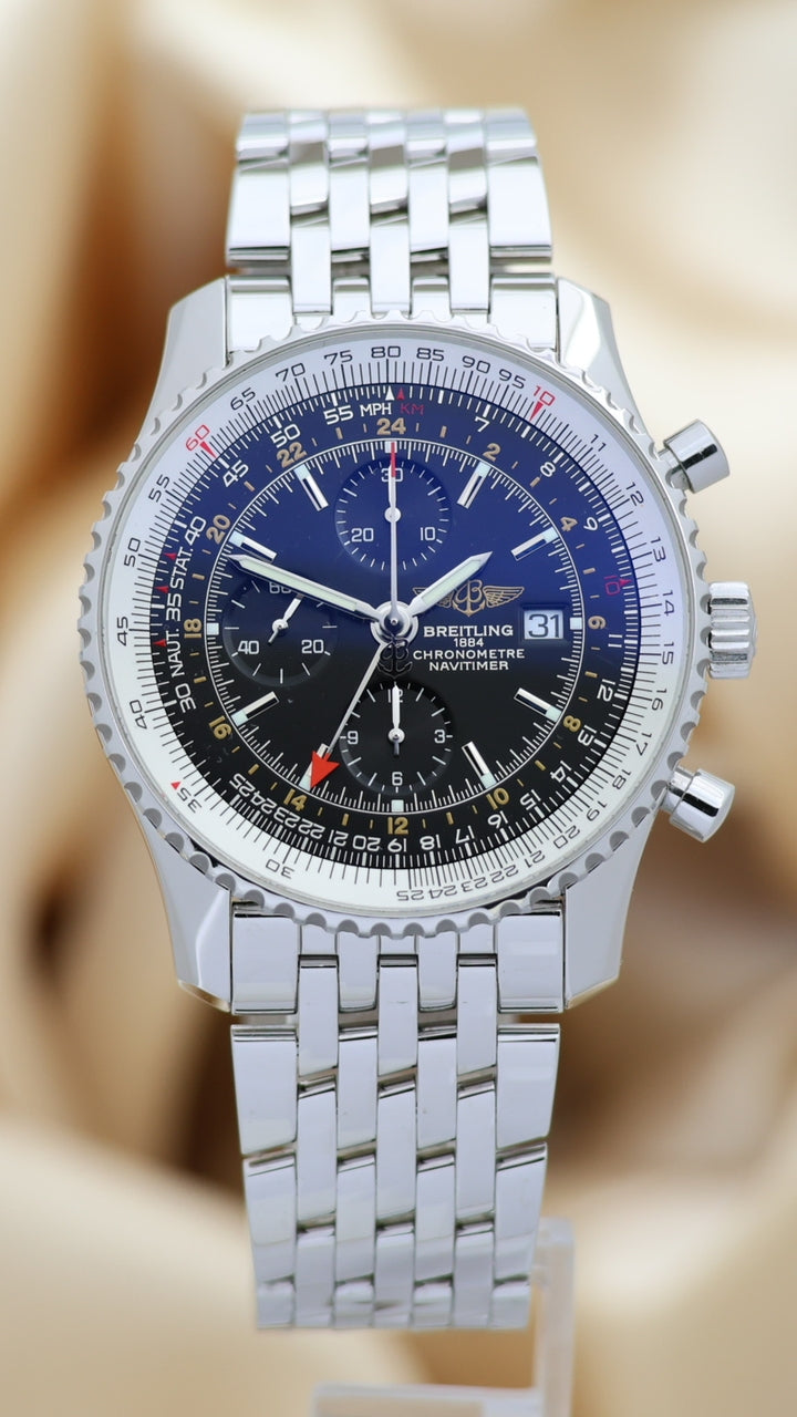 Breitling Navitimer World GMT 46mm Automatik  A24322 - Thumbnail