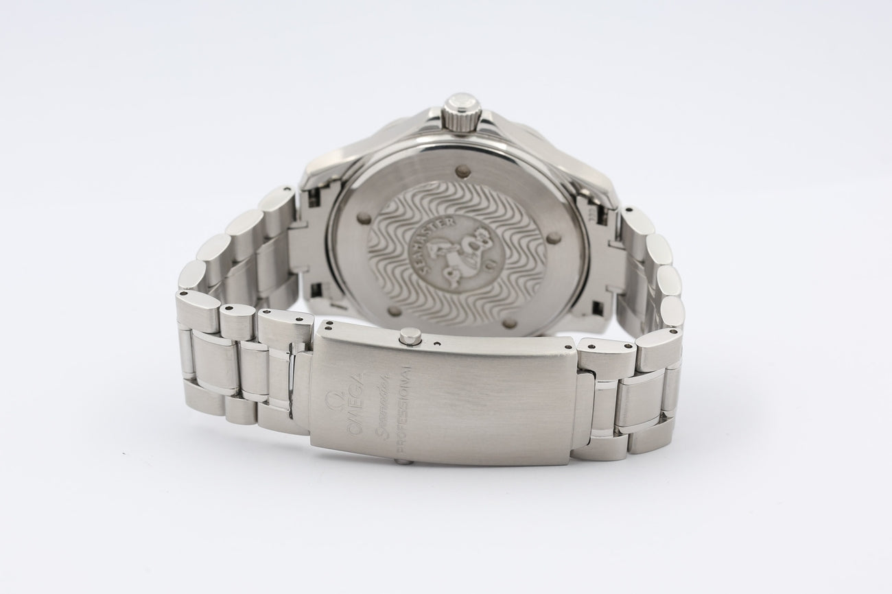 Omega Seamaster Professional 300m 41mm Quarz  22658000 - Detailansicht 7