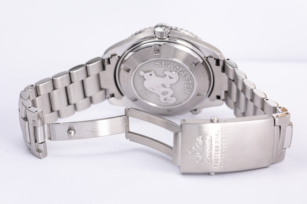 Omega Seamaster Planet Ocean 42mm Automatik  22015100 - Detailansicht 8