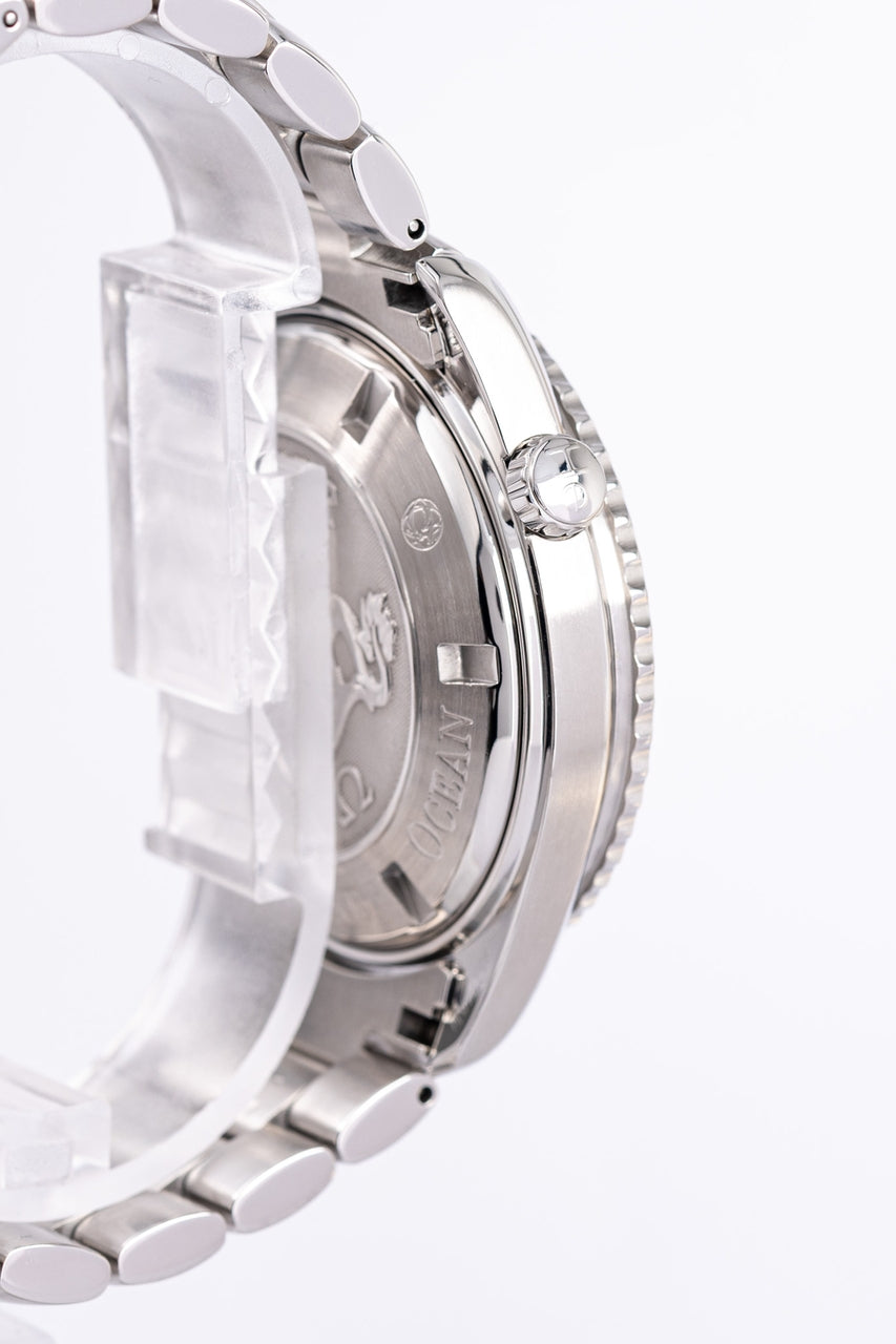 Omega Seamaster Planet Ocean 42mm Automatik  22015100 - Detailansicht 3