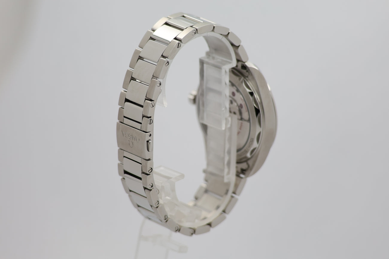 Omega Seamaster Aqua Terra Automatik Herrenuhr Stahl 41mm 22010412101001 - Detailansicht 1