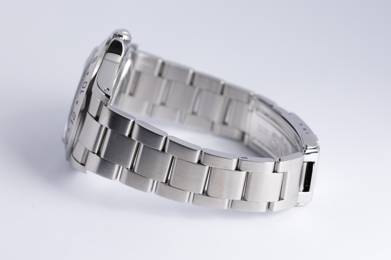 Rolex Explorer II 40mm Automatik Herrenuhr  16570 - Detailansicht 5